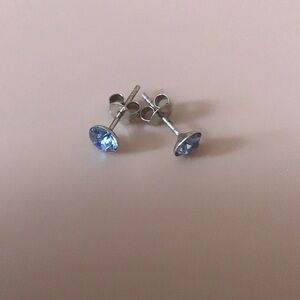 Elegant Blue Stud Earrings sterling silver